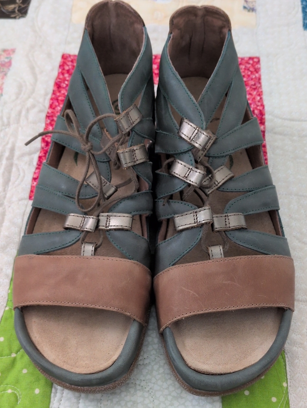Naot Two-Tone Strappy Sandals in Brown & Teal